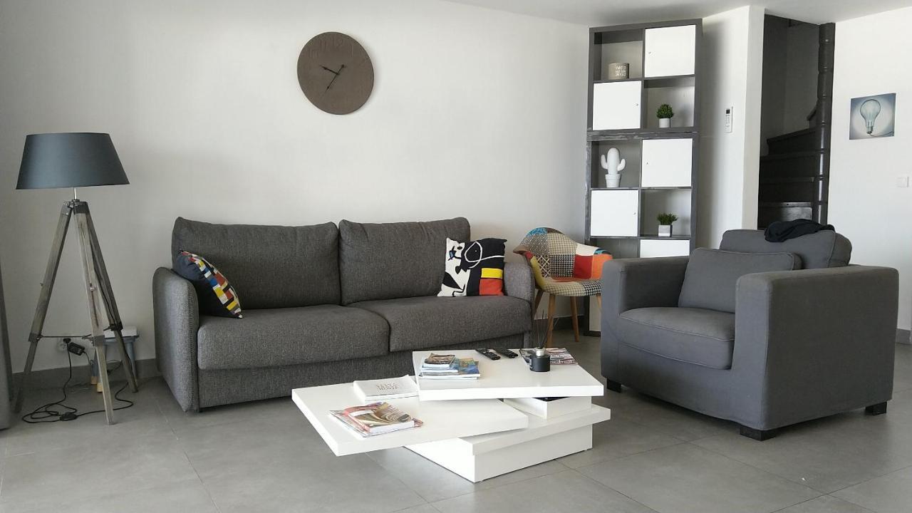 Friendly Beach House Baie Nettle Екстер'єр фото